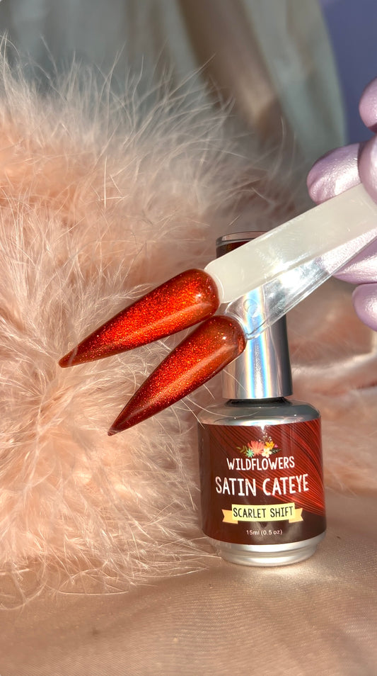 Satin Cateye Gel Polish - Scarlet Shift