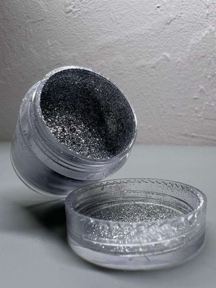 ALMOST GONE! Genuine Original 2014 Mirror Powder (Silver Chrome)