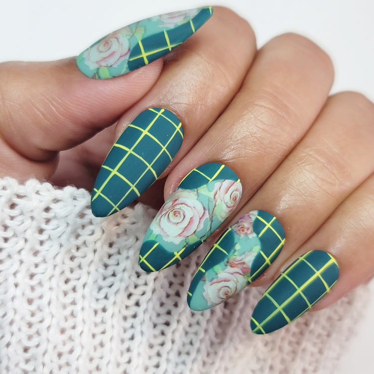 Floral Grid Course Collection