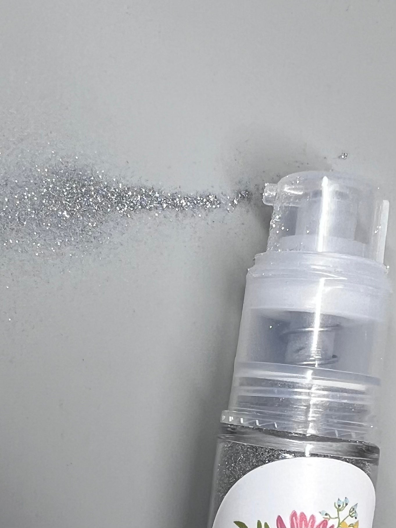 Electric Shock Spritzer – Reflective Micro Glitter