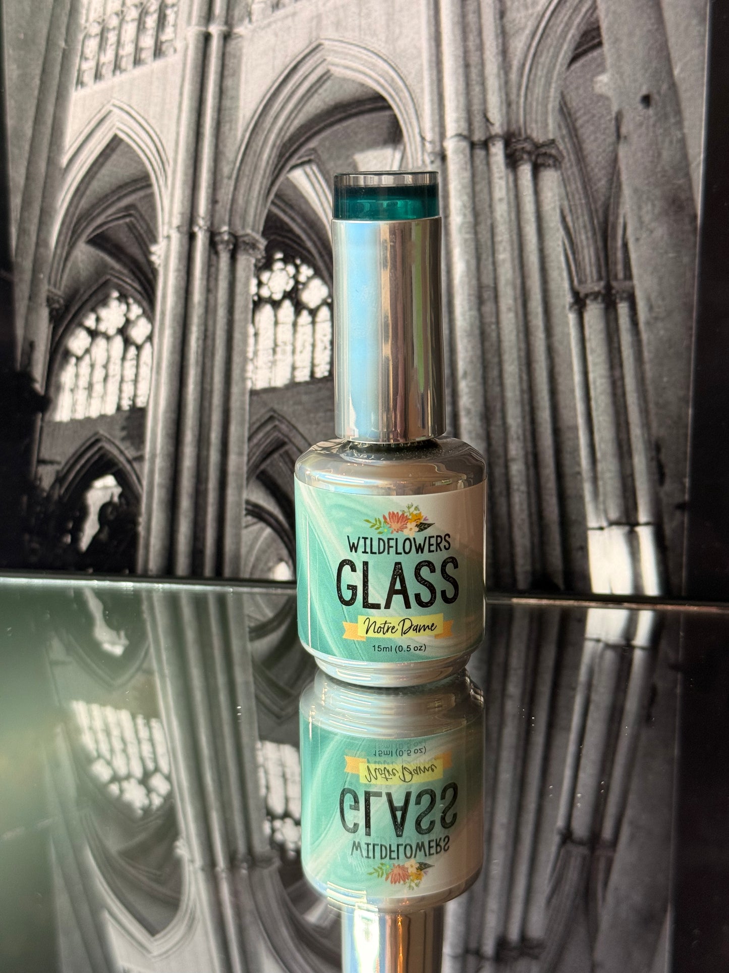 GLASS GEL POLISH - Sacred - Notre Dame