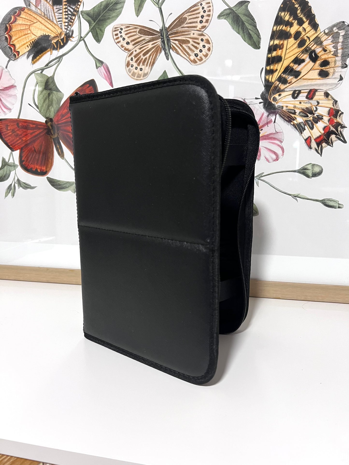 2024 Advent Box - Massive Black Brush Case
