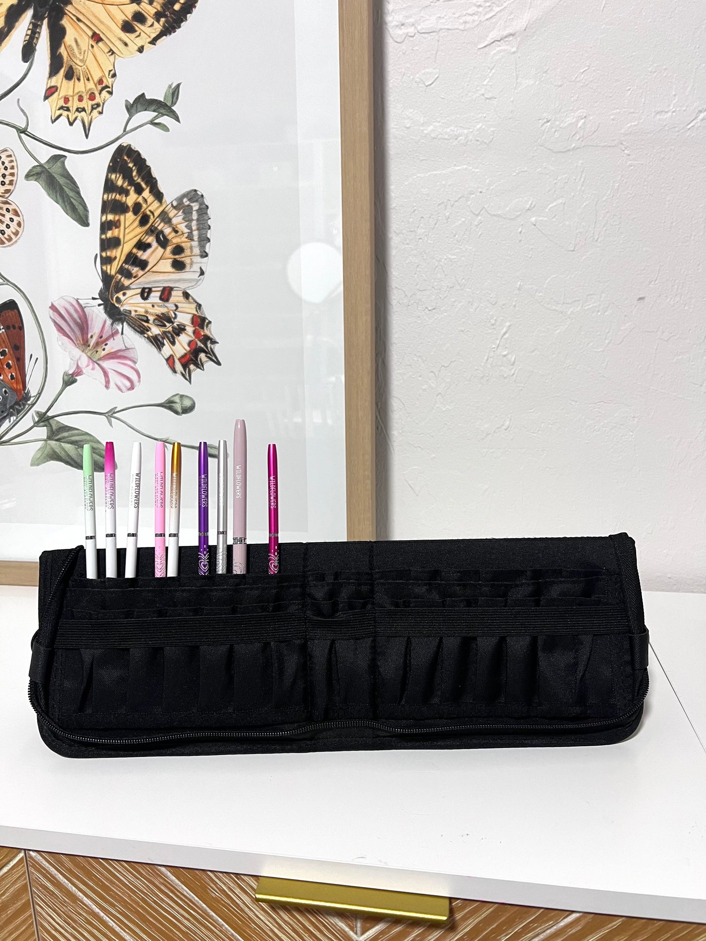 2024 Advent Box - Massive Black Brush Case
